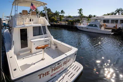 Tiara Yachts 4300 Convertible