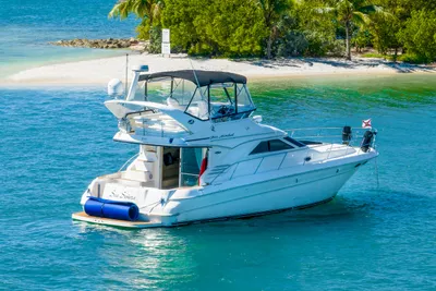 Sea Ray 400 Sedan Bridge