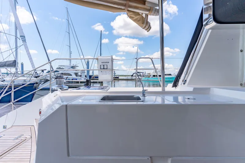La Cura Yacht Photos Pics Luxury yacht deck with sink, Privilege Series 5, 2015 model, marina view.
