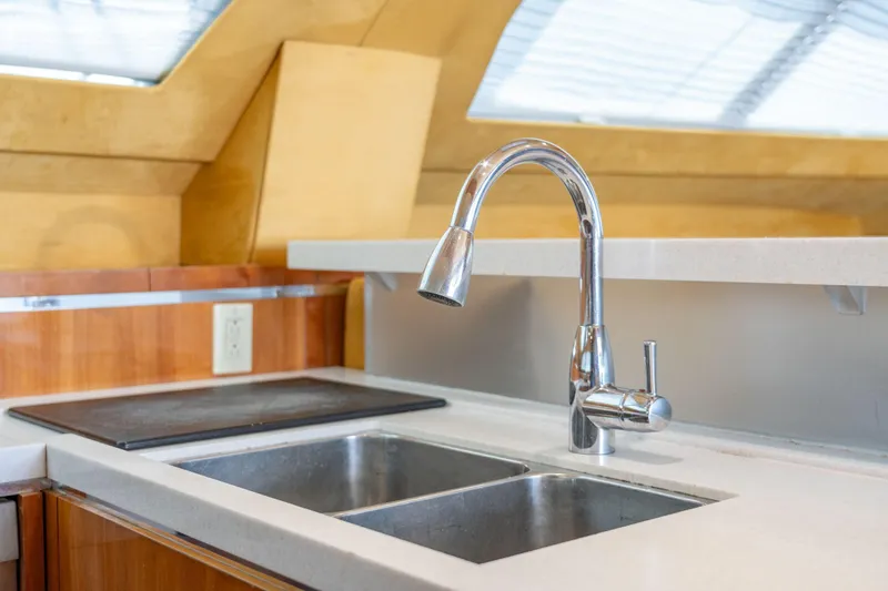 La Cura Yacht Photos Pics Luxury yacht kitchen sink with modern faucet, Privilege Series 5, 2015 model.