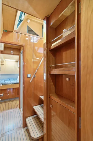 La Cura Yacht Photos Pics 