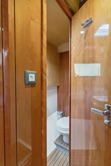 La Cura Yacht Photos Pics 