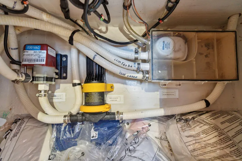 La Cura Yacht Photos Pics 