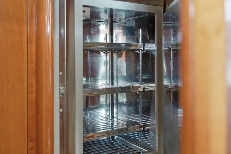 La Cura Yacht Photos Pics 