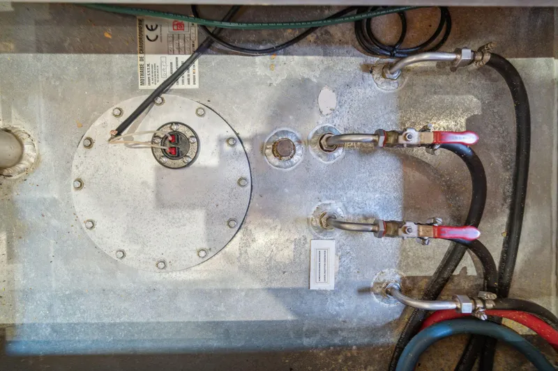 La Cura Yacht Photos Pics 