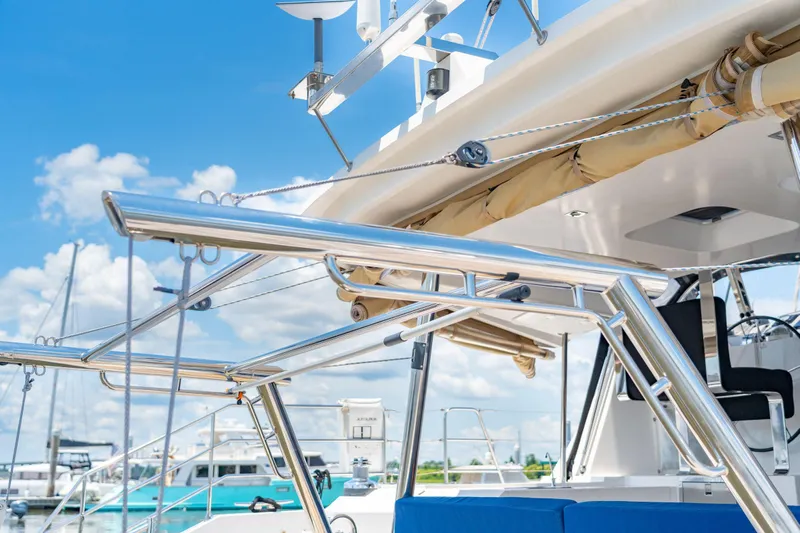 La Cura Yacht Photos Pics 