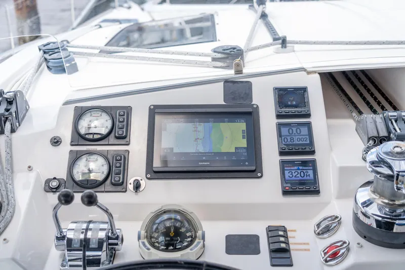 La Cura Yacht Photos Pics 