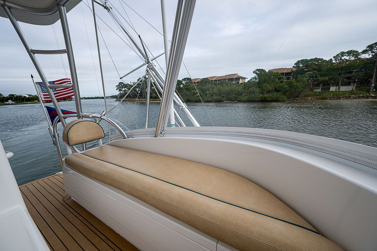 2021 Viking 46 