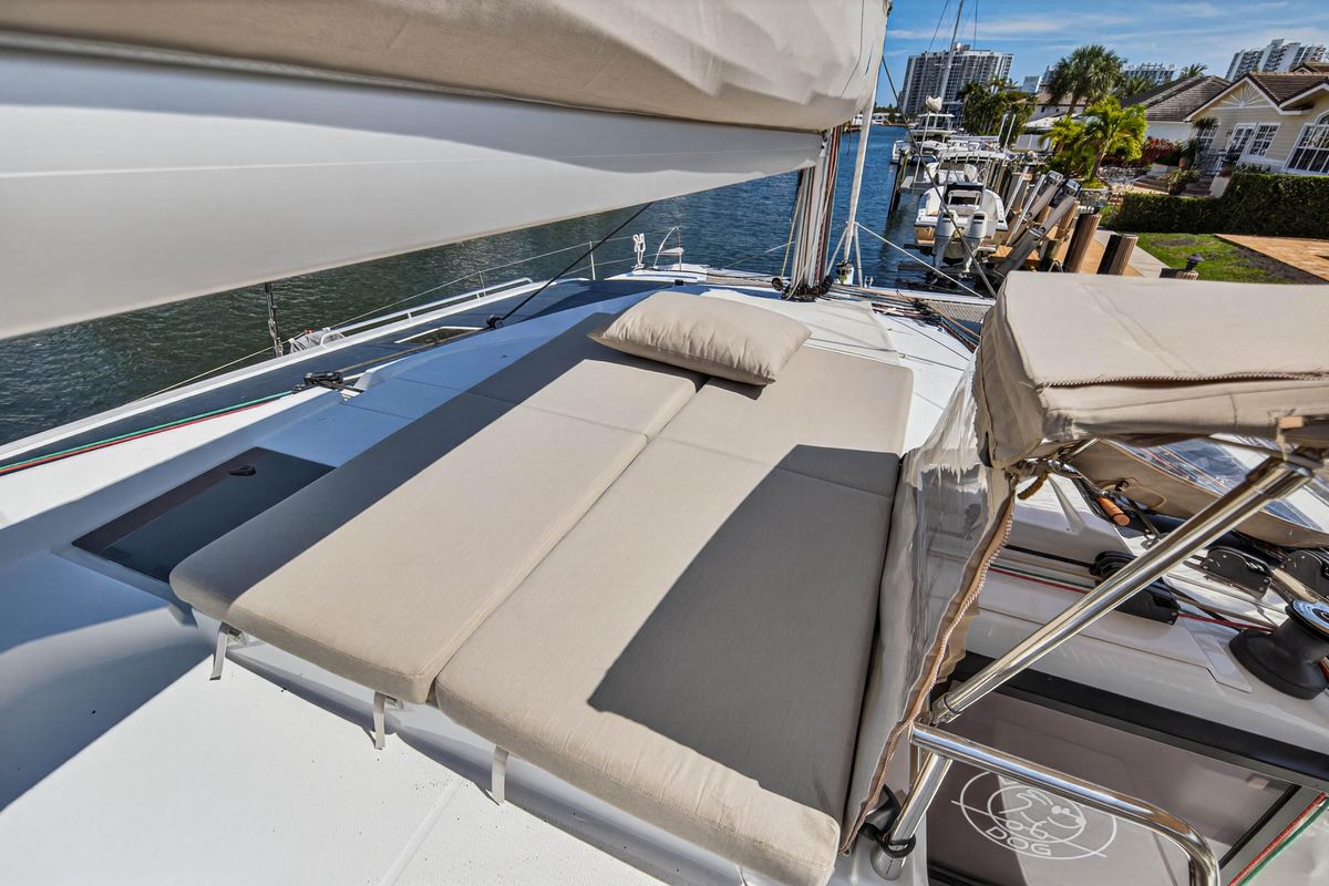 2022 Fountaine Pajot 47 