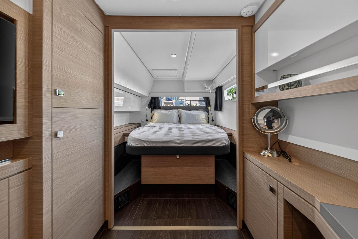2022 Fountaine Pajot 47 