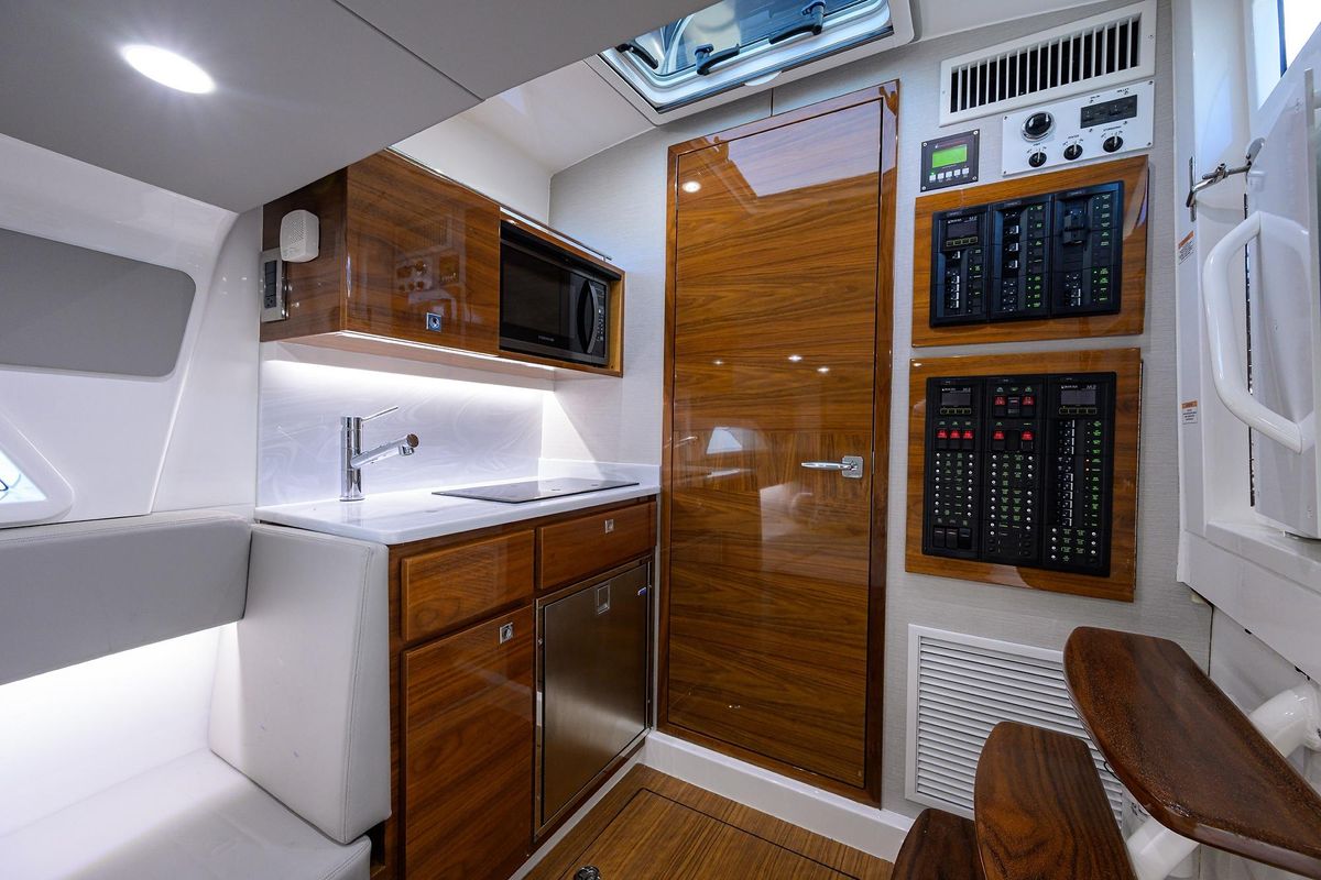 2022 Valhalla Boatworks 46 