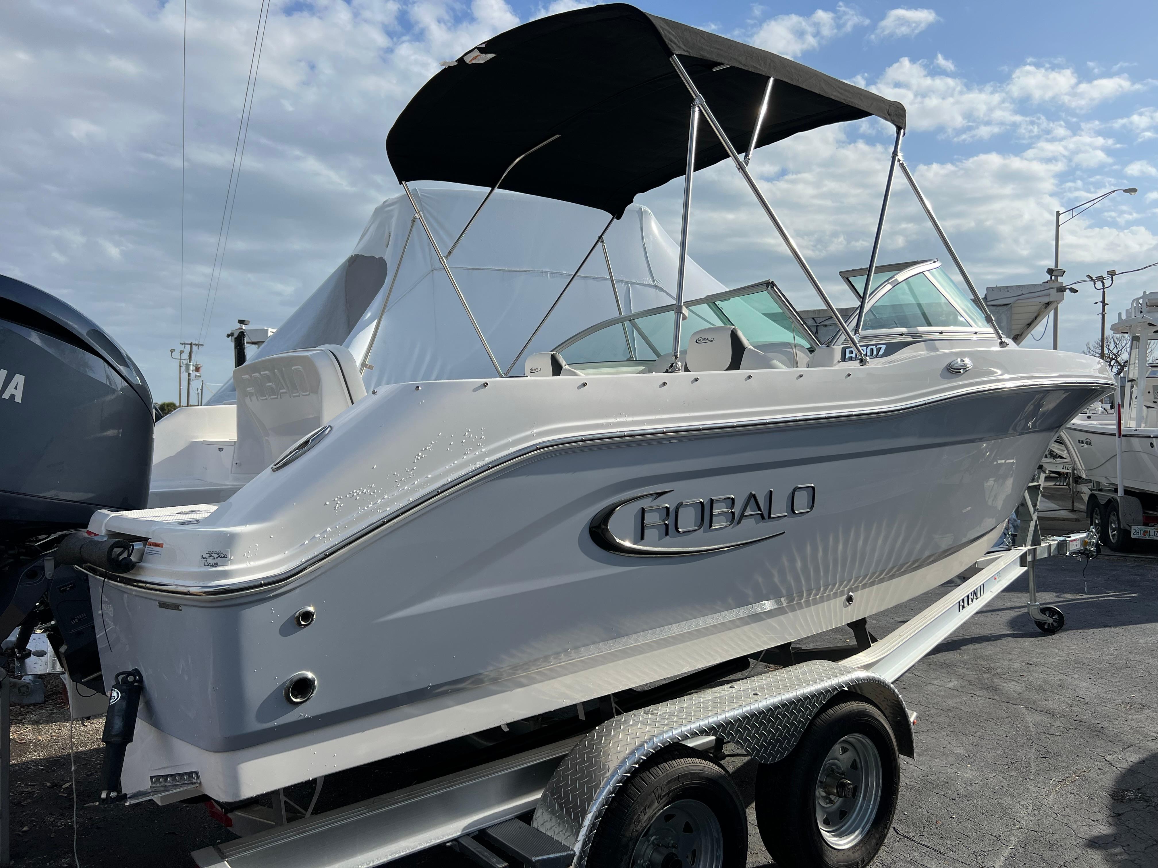 2024 Robalo R207 Dual Console Dual Console for sale YachtWorld