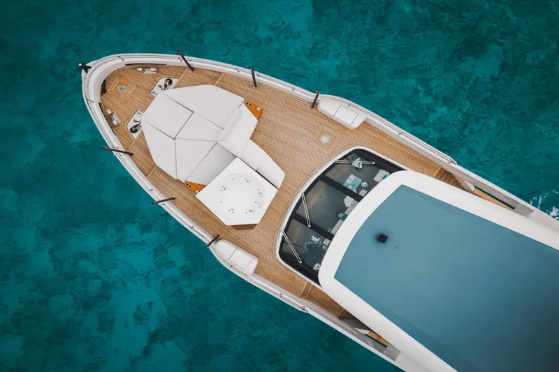 Fifth Season Yacht Photos Pics 
