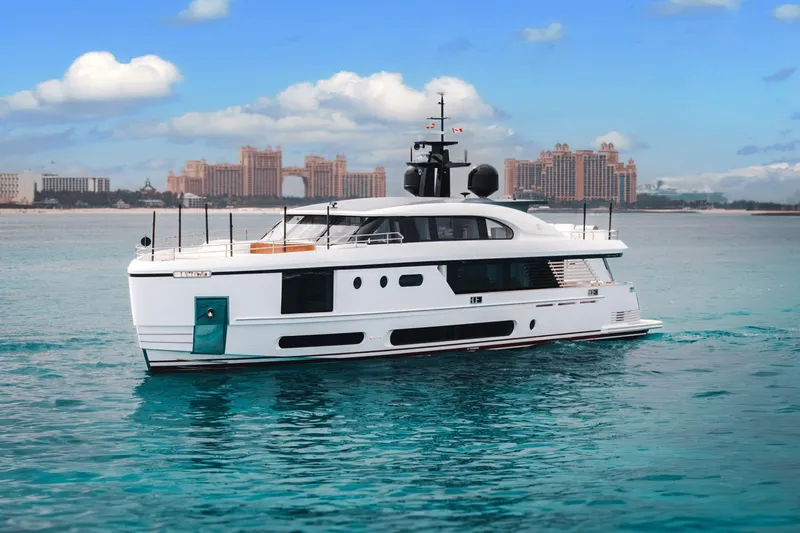 Fifth Season Yacht Photos Pics 