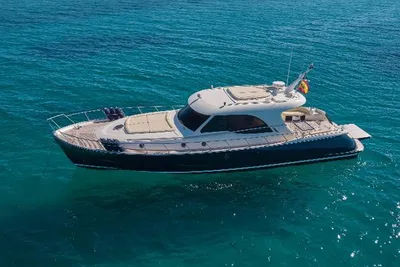 Mochi Craft 54' Dolphin