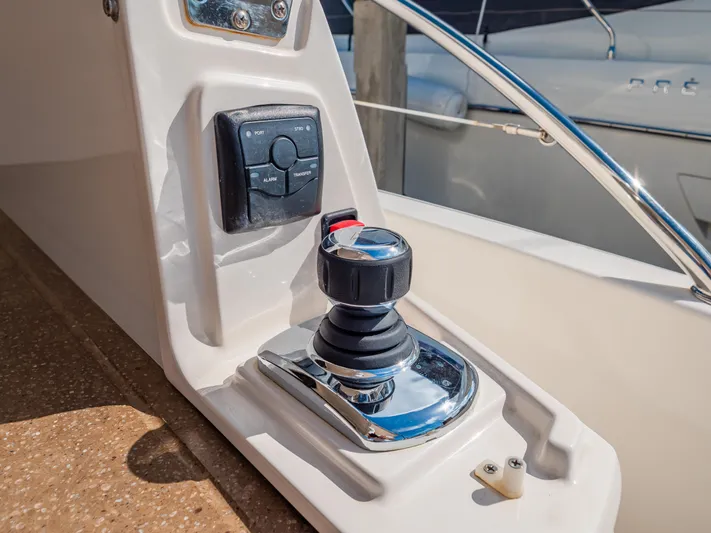 Belle-rosa Yacht Photos Pics Joystick control on a 2016 Riviera 5000 Sport Yacht.