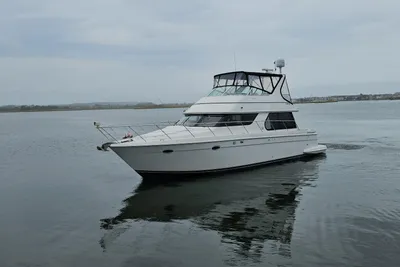 Carver 450 Voyager Pilothouse