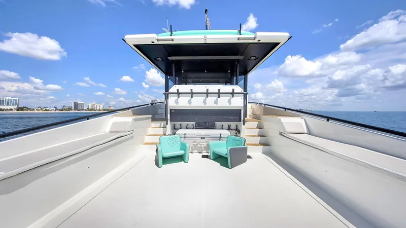 Go-n-hot Yacht Photos Pics 