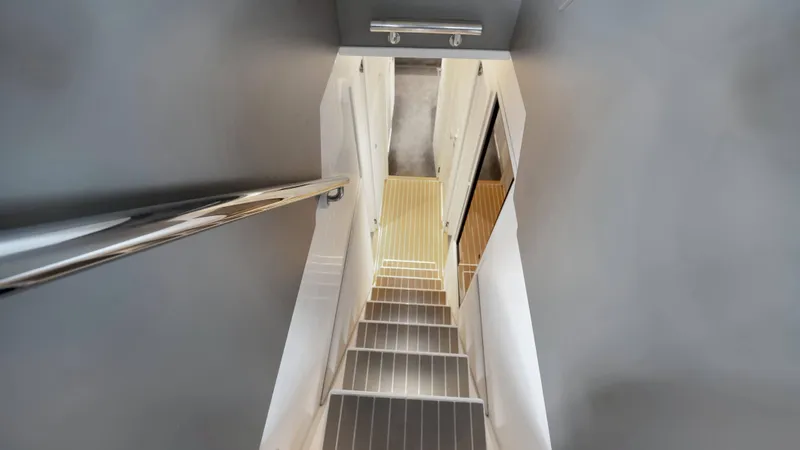 Go-n-hot Yacht Photos Pics 