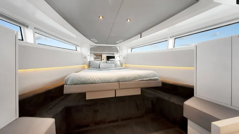 Go-n-hot Yacht Photos Pics 