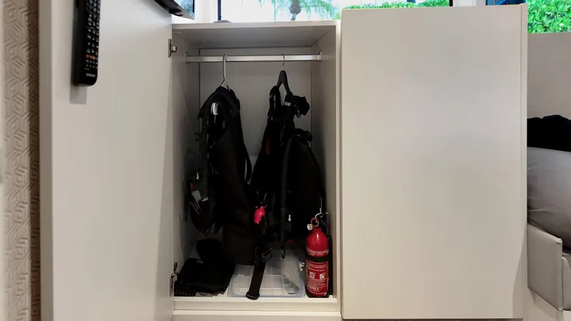 Go-n-hot Yacht Photos Pics 