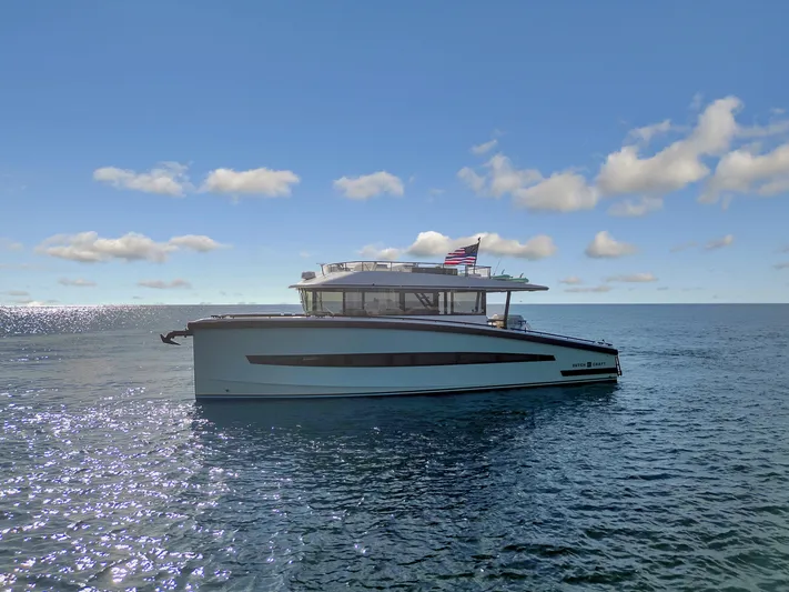 Go-n-hot Yacht Photos Pics 