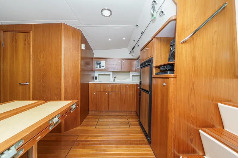 Vavoom! Yacht Photos Pics 