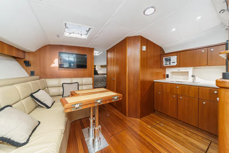 Vavoom! Yacht Photos Pics 