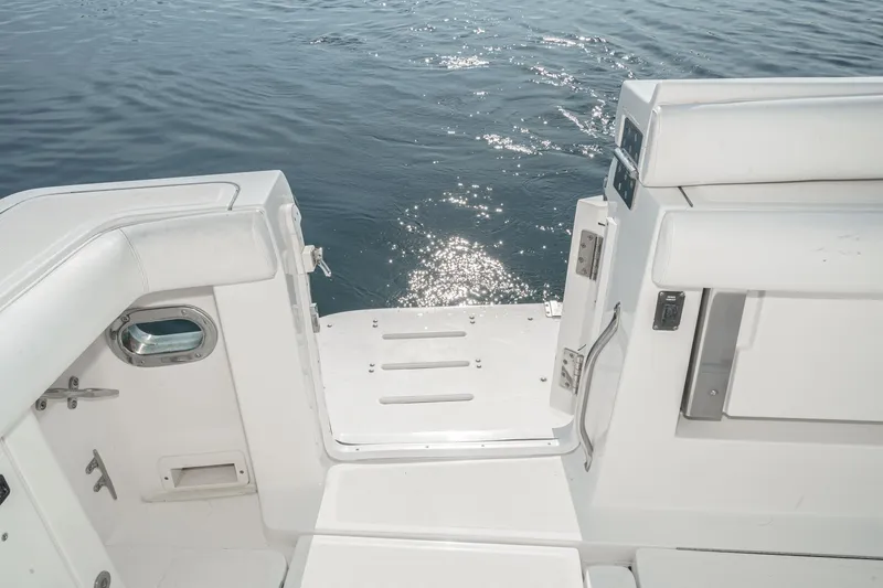 Vavoom! Yacht Photos Pics 