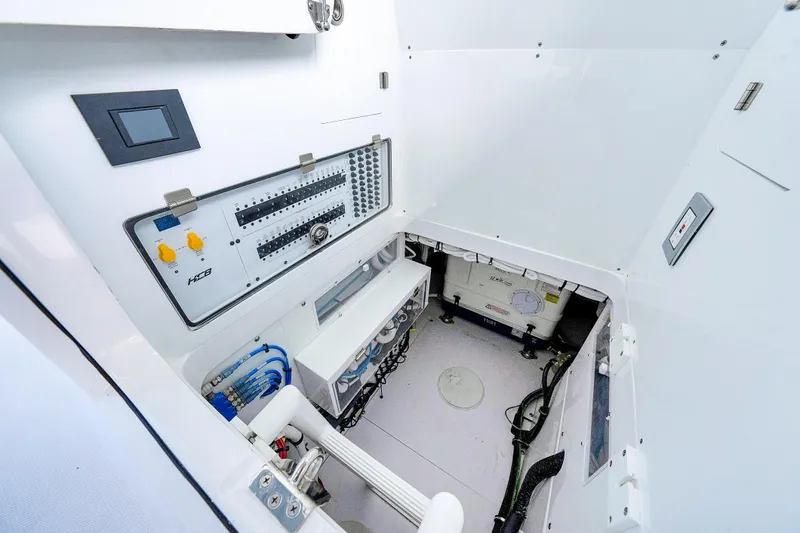 Pole Dancer Yacht Photos Pics 