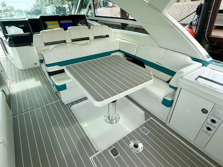  Yacht Photos Pics 2021 FORMULA 430 ASC - Image 6