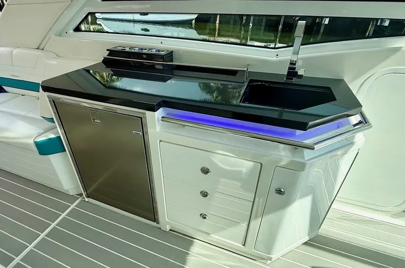  Yacht Photos Pics 2021 FORMULA 430 ASC - Image 27