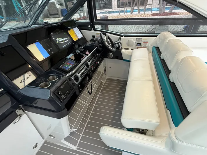  Yacht Photos Pics 2021 FORMULA 430 ASC - Image 15