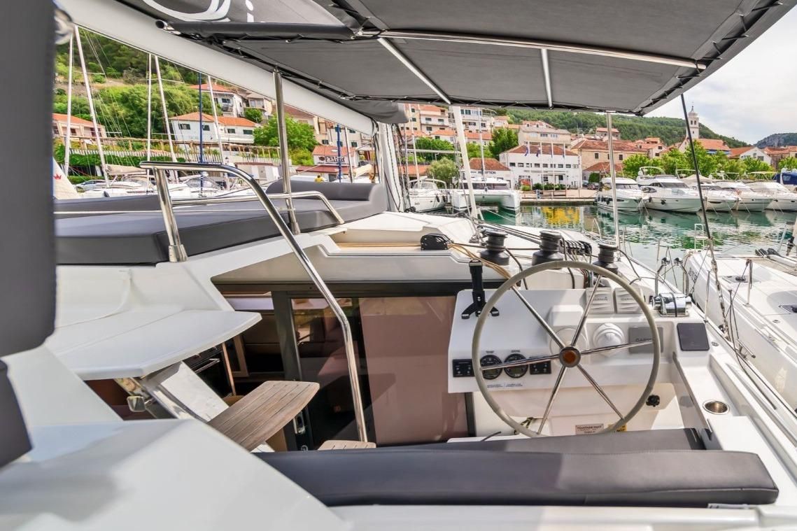 2025 Fountaine Pajot 45 