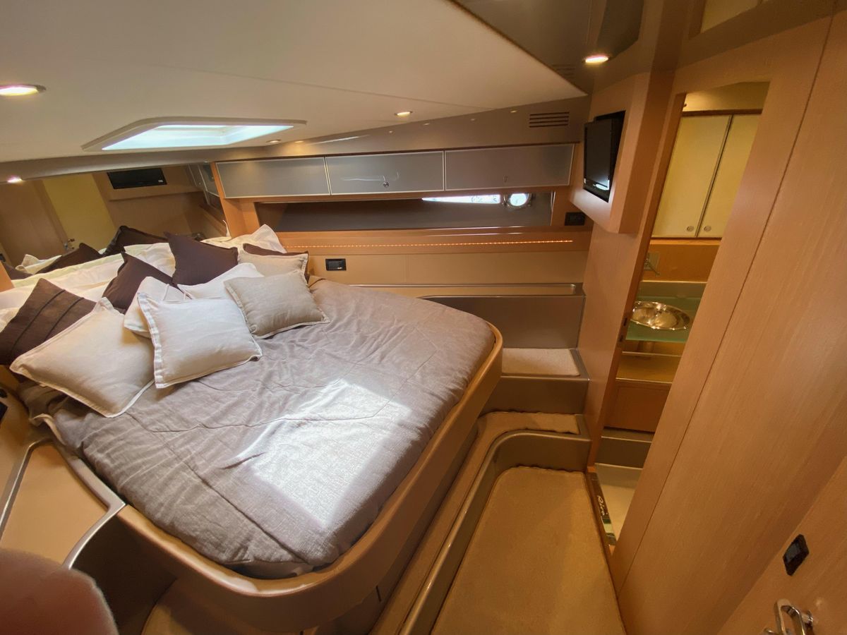 2011 Riva 52 