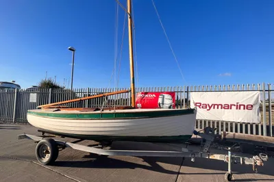 2002 Clinker Sailing dayboat