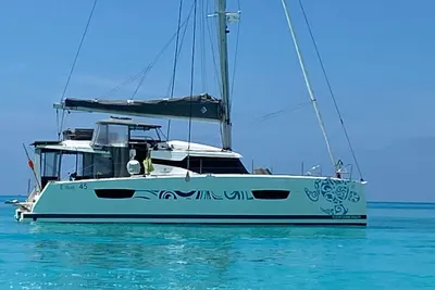 Fountaine Pajot Catamaran Elba 45