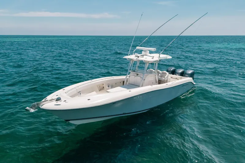  Yacht Photos Pics 2008 Hydra-Sports Vector 3300 CC boat on open ocean waters.