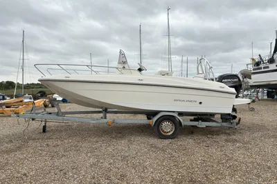2017 Bayliner Element CC6