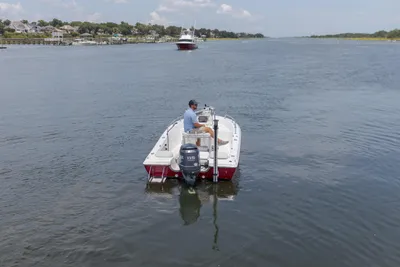 Sea Pro 180 Center Console