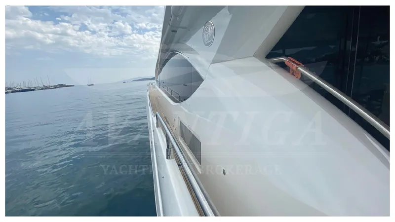  Yacht Photos Pics Sunseeker 88