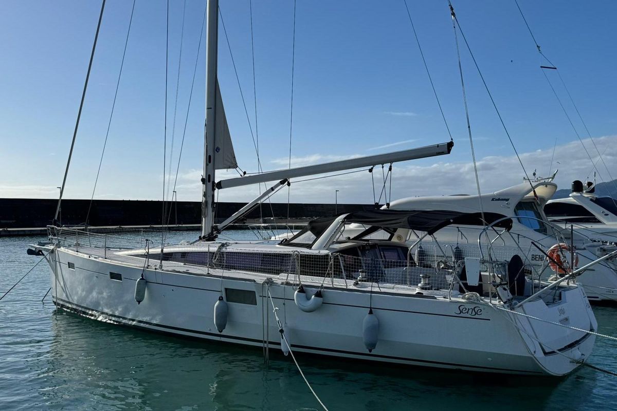 2017 Beneteau 49 