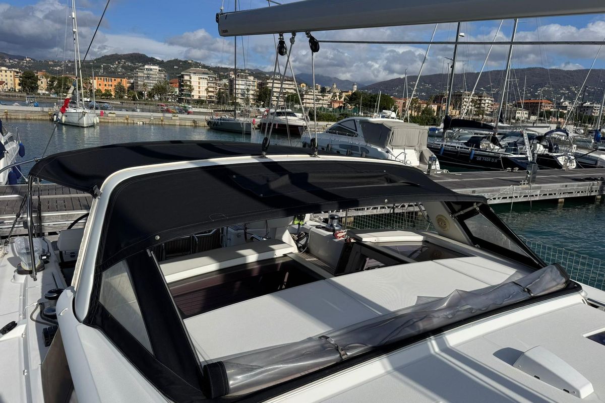2017 Beneteau 49 
