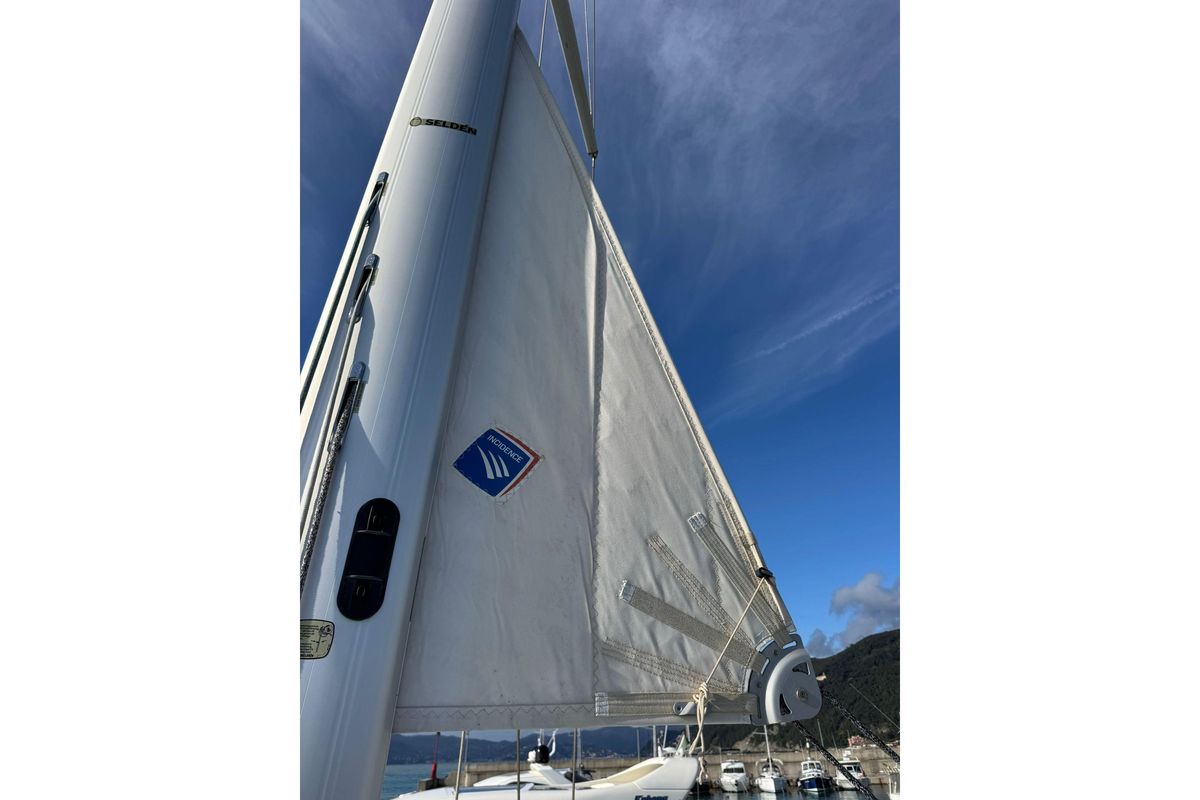 2017 Beneteau 49 
