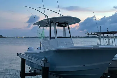 2020 Regulator 23 Cc