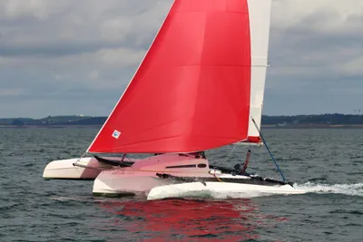 2025 Astus 20.5