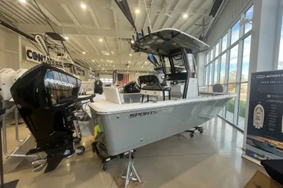 Sportsman Masters 227 Bay Boat
