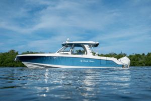 2021 35' Boston Whaler-350 Realm Fort Myers, FL, US