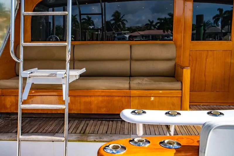 Sea D Yacht Photos Pics 