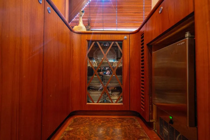 Sea D Yacht Photos Pics 